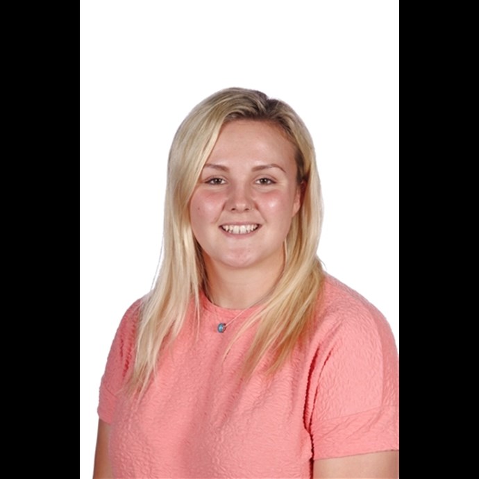 Esme Bird Esme Bird profile picture